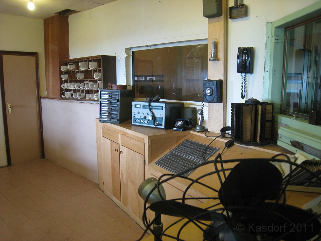 2011 Bay 2 Breakers Saturday 0500.JPG - I was able to participate in the 2011, 100th anniversary of the San Francisco Bay to Breakers 12K race. A great weekend for sight seeing and racing.